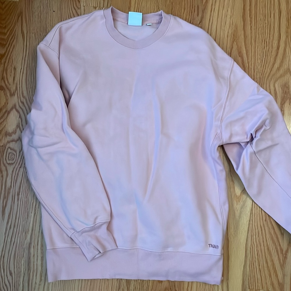 aritzia crewneck